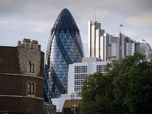 Rainer Derks - Swiss-Re Tower "The Gherkin" -London-